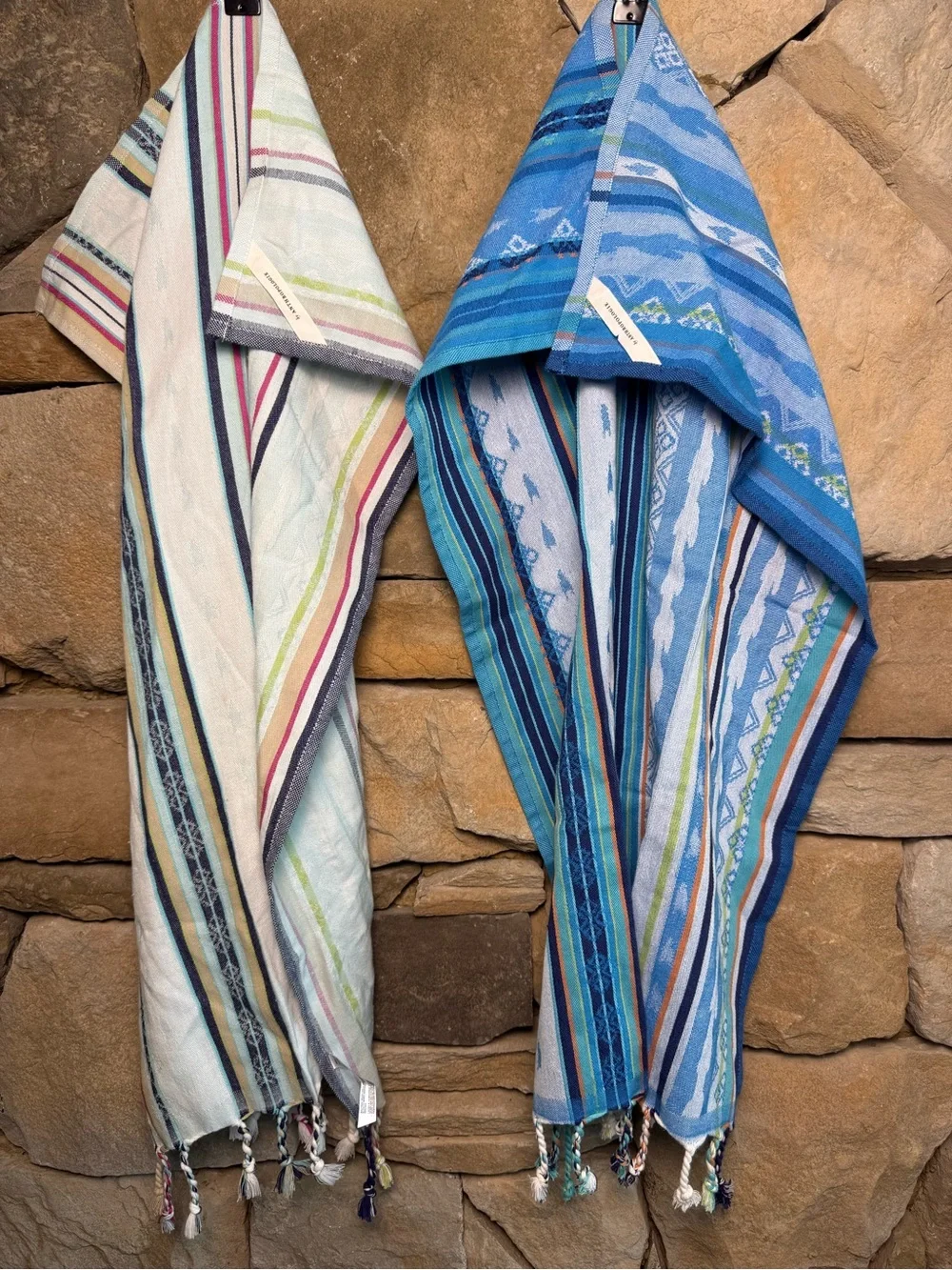 New🌟Anthropologie-Zahra Colored Stripe Dishtowels set of 2